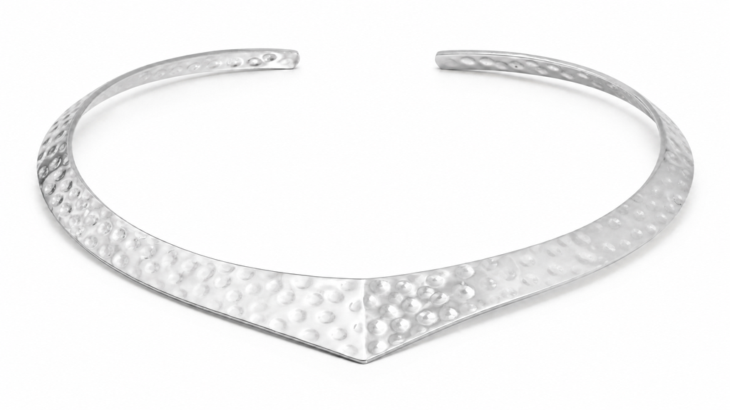 Aarya Silver Choker